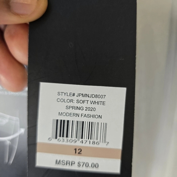 Jones New York Lexington Capri Jeans Sz 12 White Women Sculpt Shaper 34x24 - Picture 7 of 14